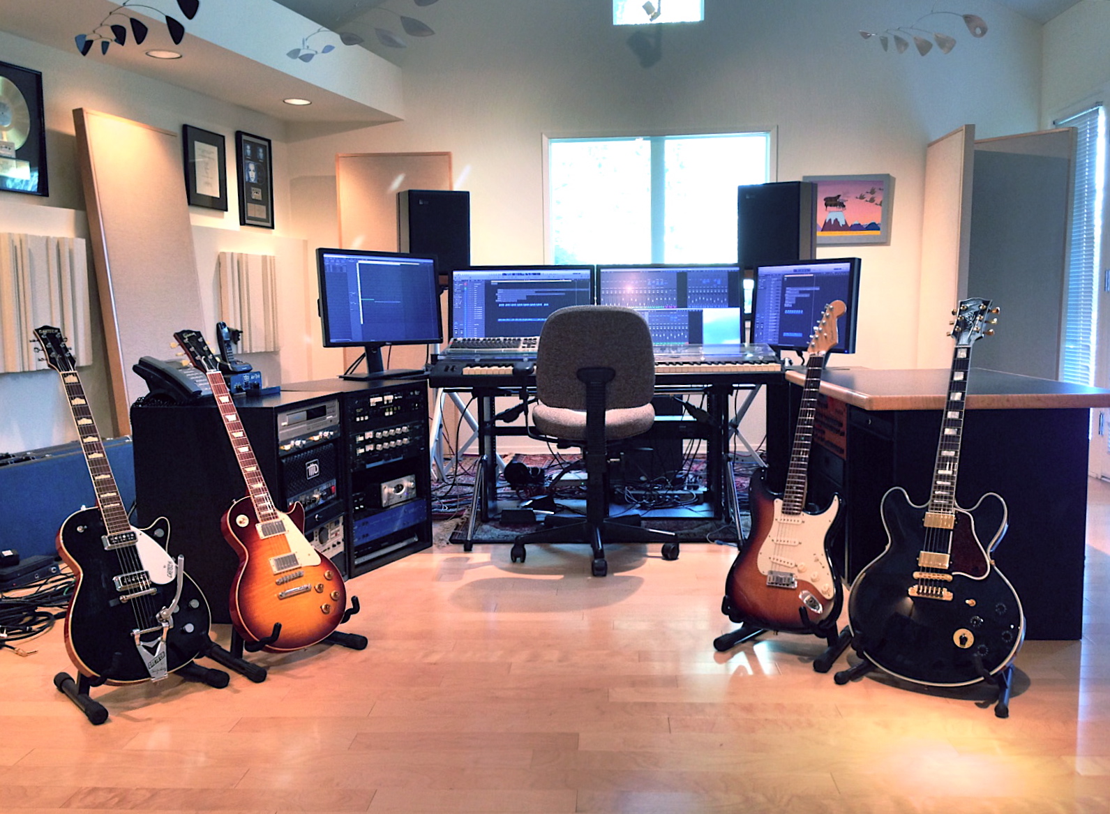 Studio4